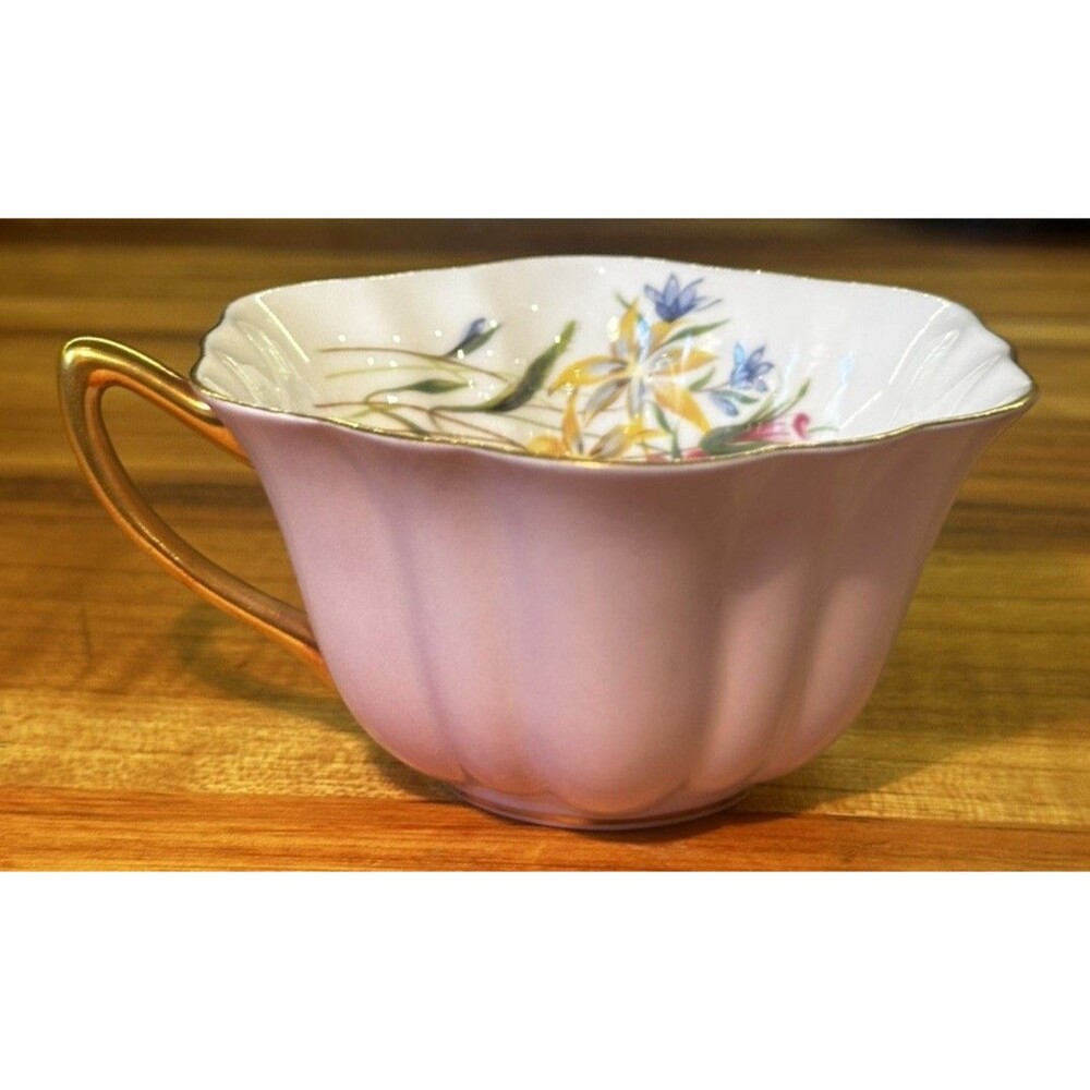 Shelley Bone China Wildflower Lilac Oleander Shape Teacup